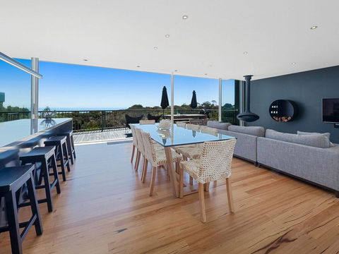 Bay Vista - Amazing Bay Views With The Beach At Your Doorstop! - Hotel VIC 1