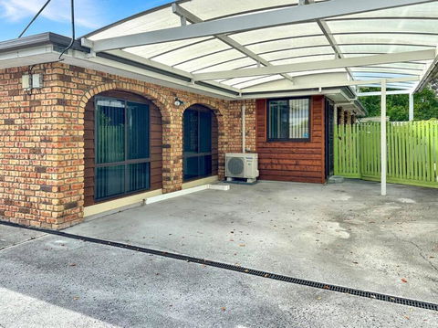 Reel Close! Walk To Everything. Sleeps 6 - Hotel VIC 0