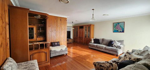 Relax, Refresh, Rejuvenate In Luxury And Convenience - Hotel VIC 0