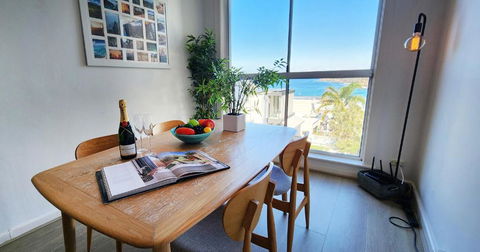 Relaxed Coastal Living With Fantastic Sea Views - Hotel VIC 0