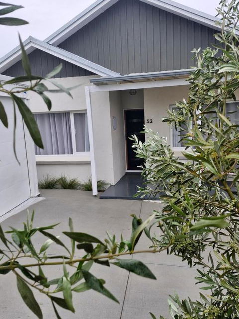 Retreat - Hotel VIC 0