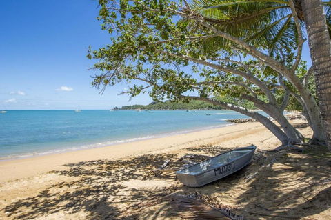SAILS 9 Beachfront Getaway Horseshoe Bay - Hotel VIC 1