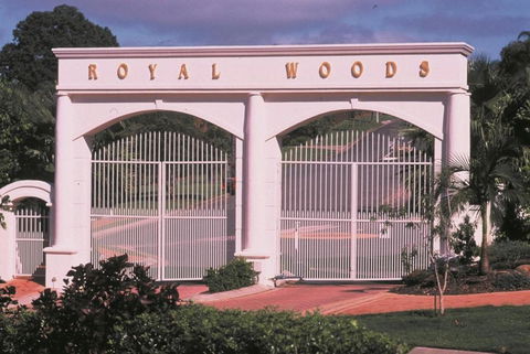 Royal Woods Resort - Hotel VIC 3