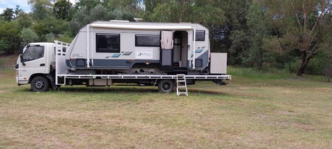 RV Caravan In Rural Setting On Edge Of Town Close To AgQuip - Hotel VIC 1