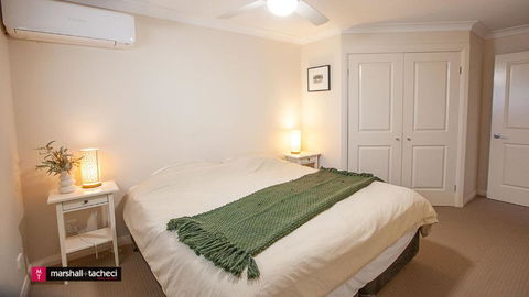 Salt Water Villa Bermagui Four Bedroom Central Location With Wifi - Hotel VIC 2