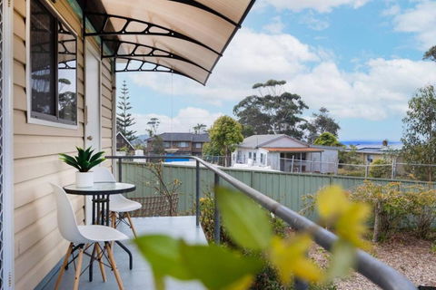 Salty Vibes - Hotel VIC 1