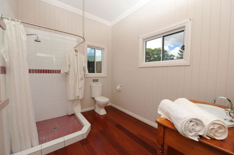 Samford Lakes - Hotel VIC 1