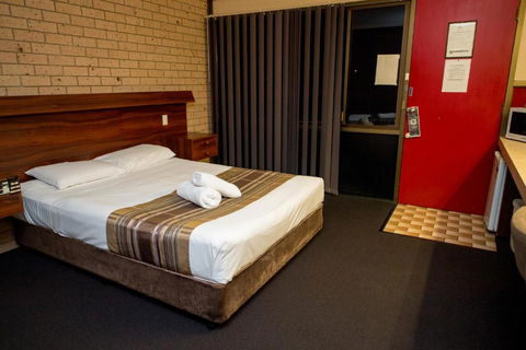 Sarina Motor Inn - Hotel VIC 1