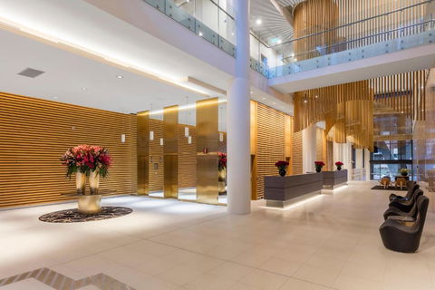 SKYE Hotel Suites Parramatta - Hotel VIC 1