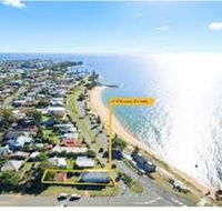 Beachside Queenslander - Hotel VIC