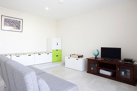 Beautiful Coastal Family-Sized Home - Hotel VIC 0