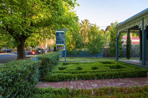 Belmont At Beechworth 2 Bedrooms, 2 Bathrooms, 2 Couples - Hotel VIC 2