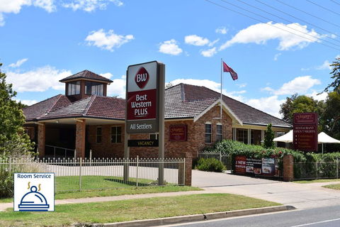 Best Western Plus All Settlers Motor Inn - Hotel VIC 0
