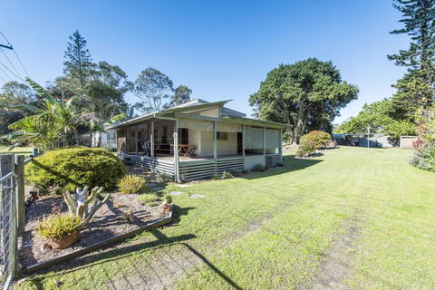 Bird Song - Iluka, NSW - Hotel VIC 0