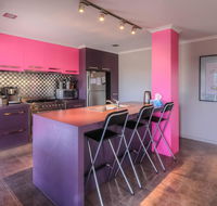 Birdland - Bold unique and modern - Hotel VIC
