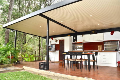 BoBRENE On Tamborine Nude Retreat - Cosy Chalet - Hotel VIC 1