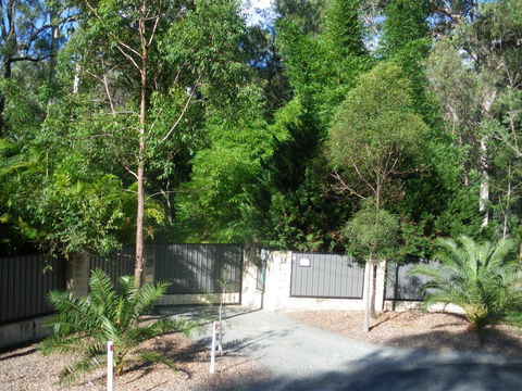 BoBRENE On Tamborine Nude Retreat - Quaint Cottage - Hotel VIC 1