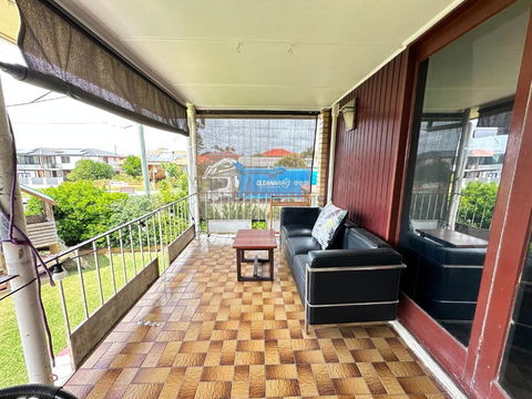 Zen Escape Guest House- Romantic Escape, Cozy Delight, Oasis Suite - Hotel VIC 2