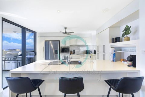 ZEN AT ARKABA 3BR Luxury Waterfront Apt Pool + BBQ - Hotel VIC 2
