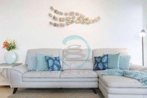 ZEN POINT PENTHOUSE 3-BR Executive W/front Retreat - Hotel VIC 2
