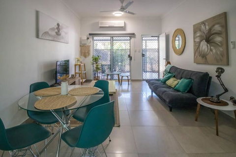 ZEN GARDEN - COZY 2-BR + Modern Design W/ Aircon - Hotel VIC 0