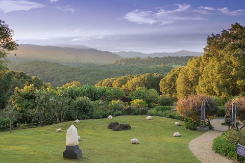 Byron Bay And Beyond Tour Including Cape Bryon Lighthouse Crystal Castle And Bangalow - Hotel VIC 5