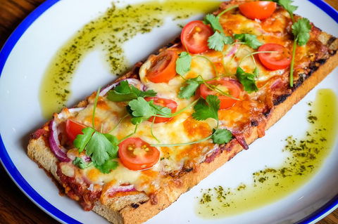 Food Tour Melbourne - St Kilda - Hotel VIC 1