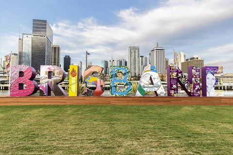 Discover Brisbane - Hotel VIC 4