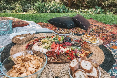 A Picnic In Byron Bay - Hotel VIC 1