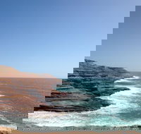 Kalbarri Pink Lake and Abrolhos Islands Nature Tour - Hotel VIC