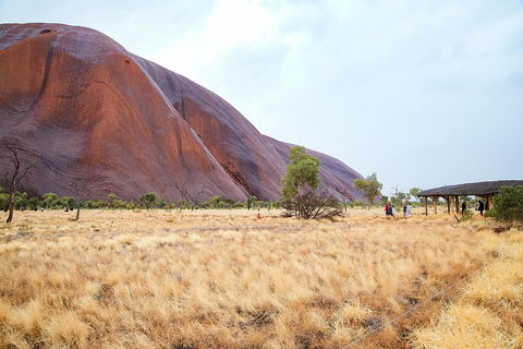 Uluru Sunrise And Guided Base Walk - Hotel VIC 0