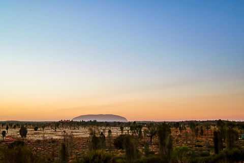 Uluru (Ayers Rock) Field Of Light Sunrise Tour - Hotel VIC 0