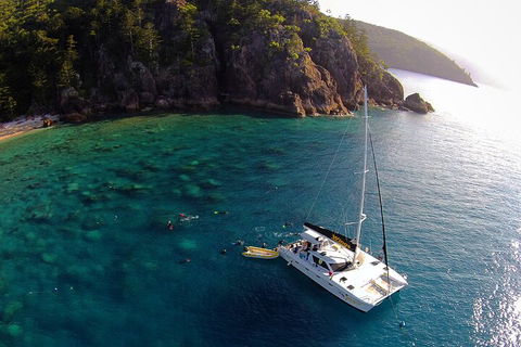 Sail, Snorkel, SUP & Kayak Charter Whitsundays - Hotel VIC 2