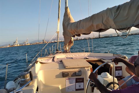 Townsville Small Group Early Morning Sailing Cruise Boat Tour Charter Hire - Hotel VIC 3