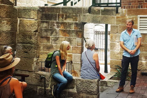 Convicts And The Rocks: Sydney's Walking Tour Led By Historian - Hotel VIC 0