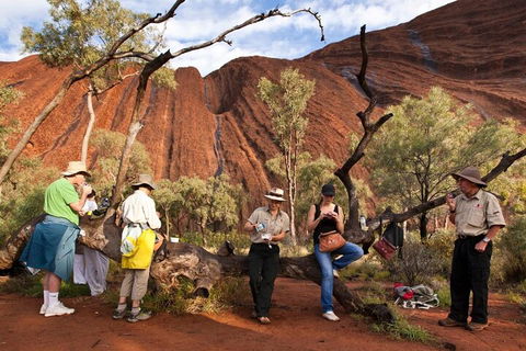 Full Uluru Base Walk At Sunrise Including Breakfast - Hotel VIC 5