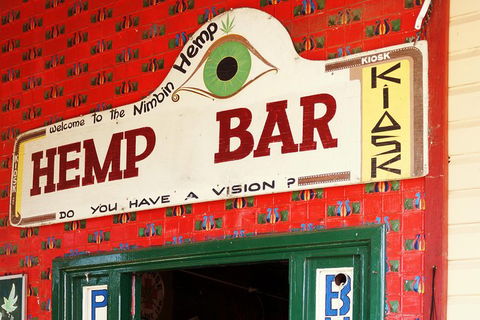 Byron Surrounds: Nimbin Waterfall Adventure - Swimming Tour - Hotel VIC 4