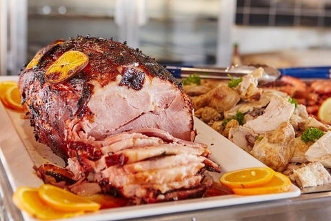 Lunch Buffet Cruise On The Gold Coast - Hotel VIC 1