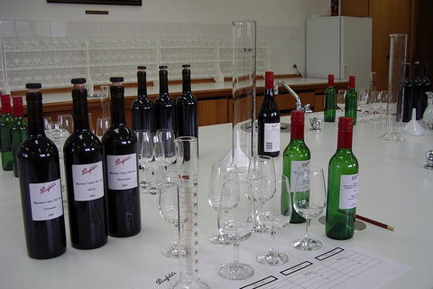 Penfolds Barossa Valley: Make Your Own Wine - Hotel VIC 0