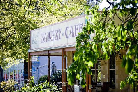 Lake Mountain Snow Trip Including Yarra Valley Chocolaterie From Melbourne - Hotel VIC 2