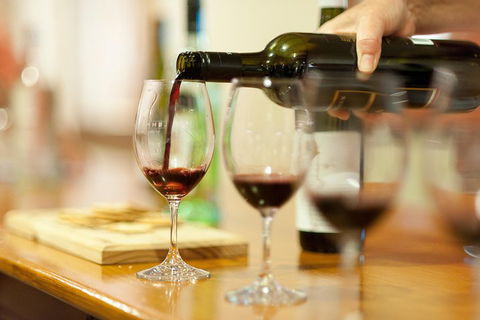 McLaren Vale And Glenelg Wine Tasting And Sightseeing (Half-day Afternoon) - Hotel VIC 1