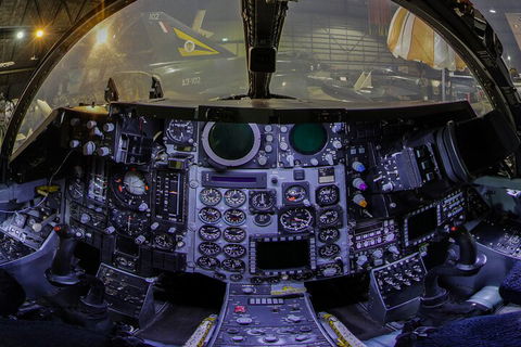 General Admission Fighter World Museum - Hotel VIC 2